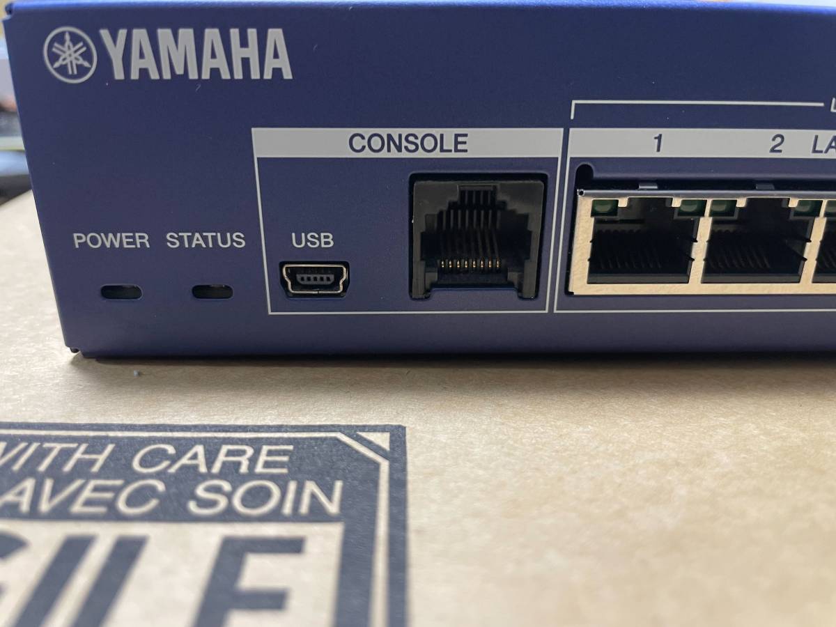 Yamaha RTX830 1週間保証　ケーブル付き PC周辺機器 Yamaha RTX830 1週間保証 ケーブル付き
