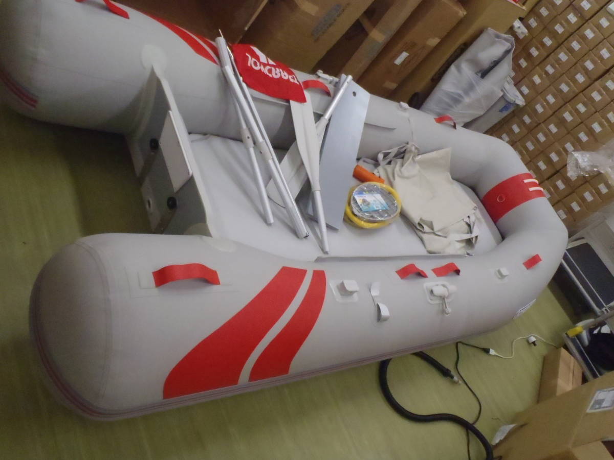 ジョイクラフト レッドキャップ300（JRC-300)展示会展示ボート未使用