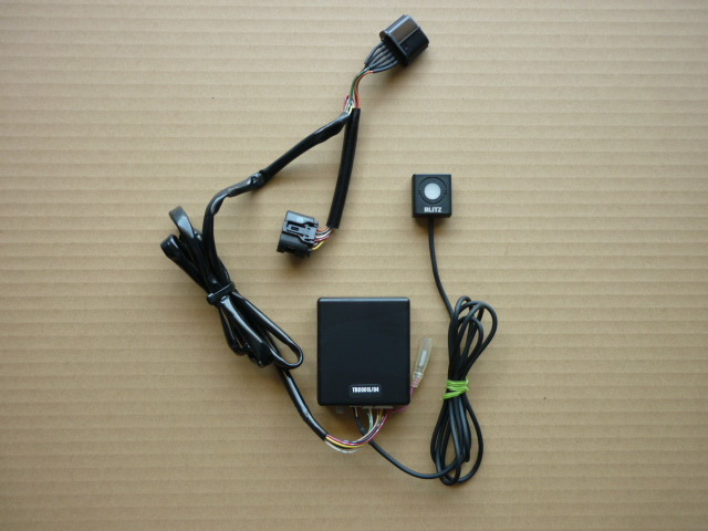 FULL THROTTLE CONTROLLER AUTO BLITZ POWER PLUS SITE : スロットル 