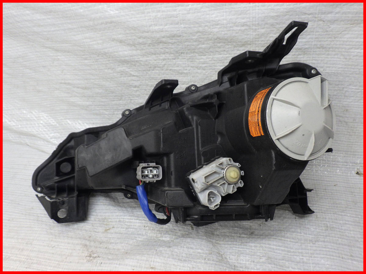 ジャンクトヨタ ZN6 86 純正 前期 HID ヘッドライト 左右セット