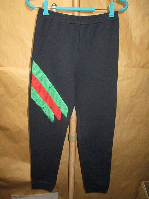 お買い得，低価 グッチ GUCCI シェリーライン スウェット イージー ジョガー パンツ キッズ12 黒(その他)｜売買されたオークション情報、yahooの商品情報をアーカイブ公開 - オークファン その他