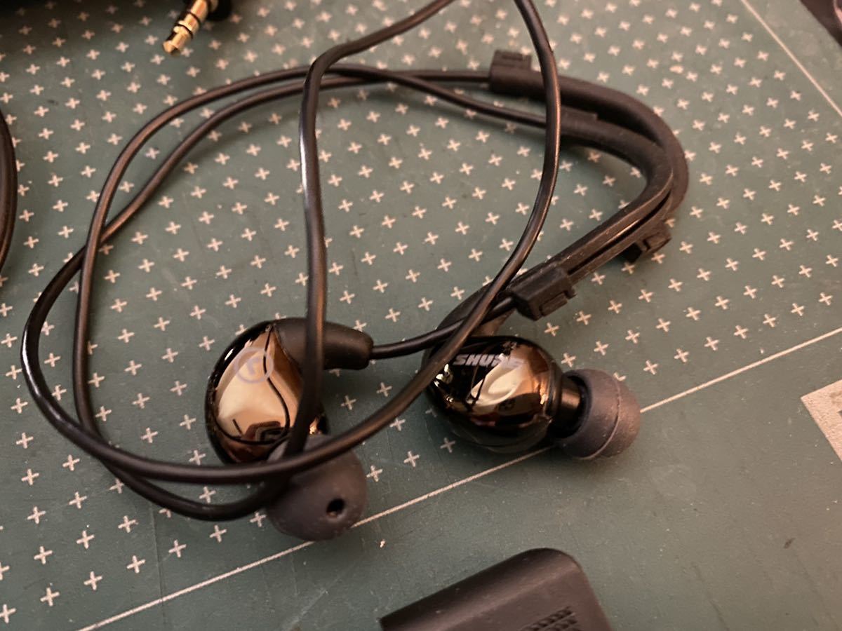 SHURE SE530 イヤホン シュア (SE215 SE315 SE535 SE415)｜Yahoo