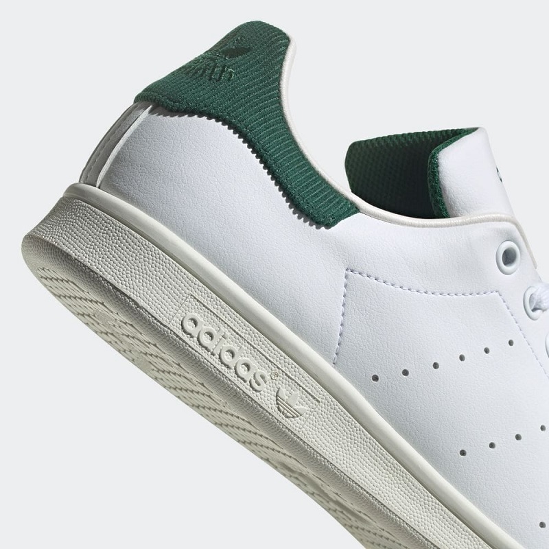 日本未発売 未使用訳あり adidas originals STAN SMITH SILVER
