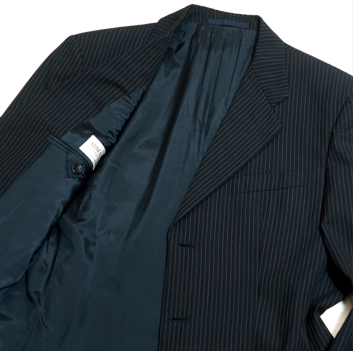 ARMANIアルマーニ最高級シングルスーツ48【美品】春夏 黒紺系 正規COLLEZIONI ARMANIアルマーニ最高級シングルスーツ48美品 高級シルク 美品 ARMANIアルマーニ最高級シングルスーツ48シルク美品グレイ系 エンポリオアルマーニ最高級シングルスーツ46スリム美品JUDE ジョルジオアルマーニ黒ラベル超高級シングルスーツ52大きめ美