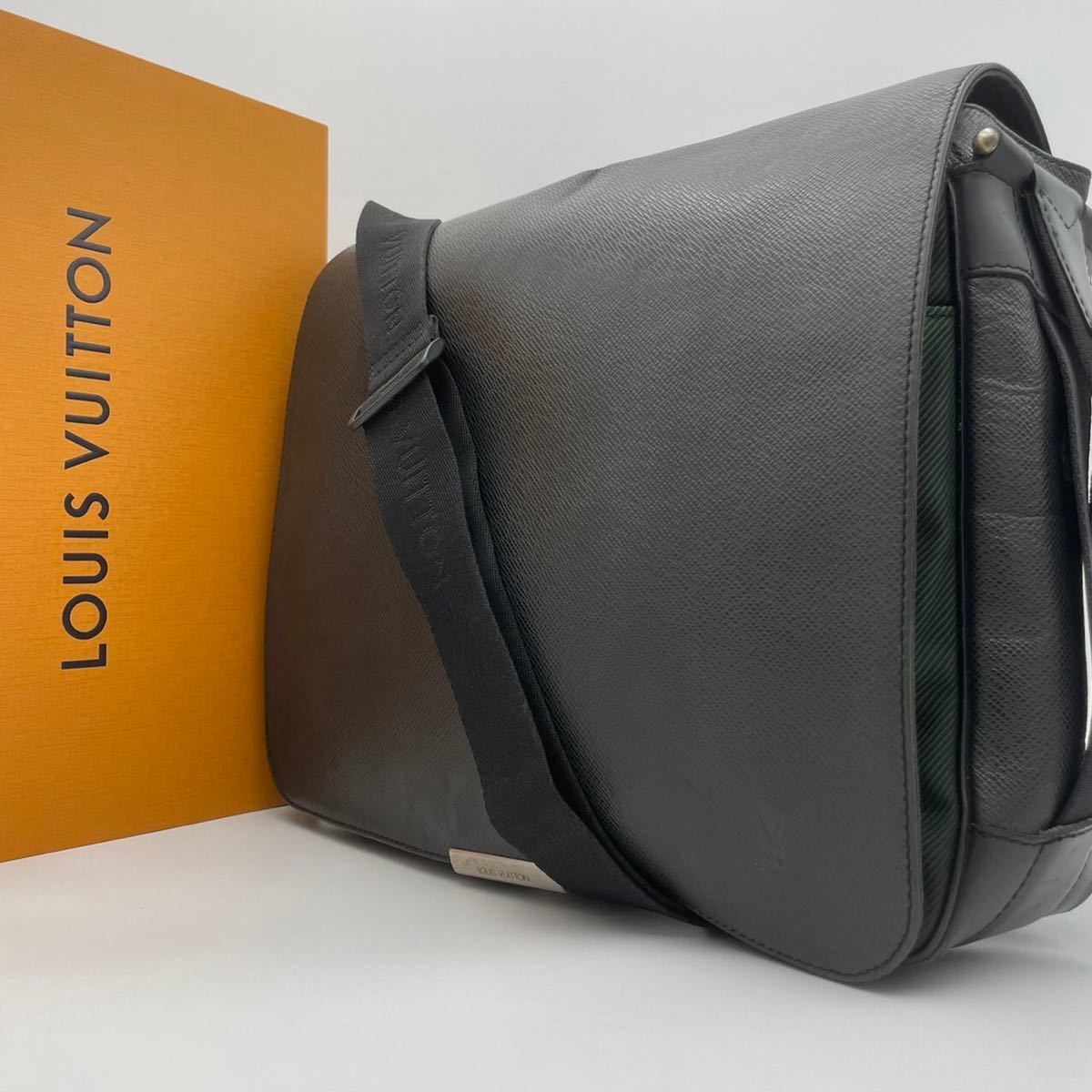 1円【極美品】LOUIS VUITTON ルイヴィトンヴィクトール タイガ 