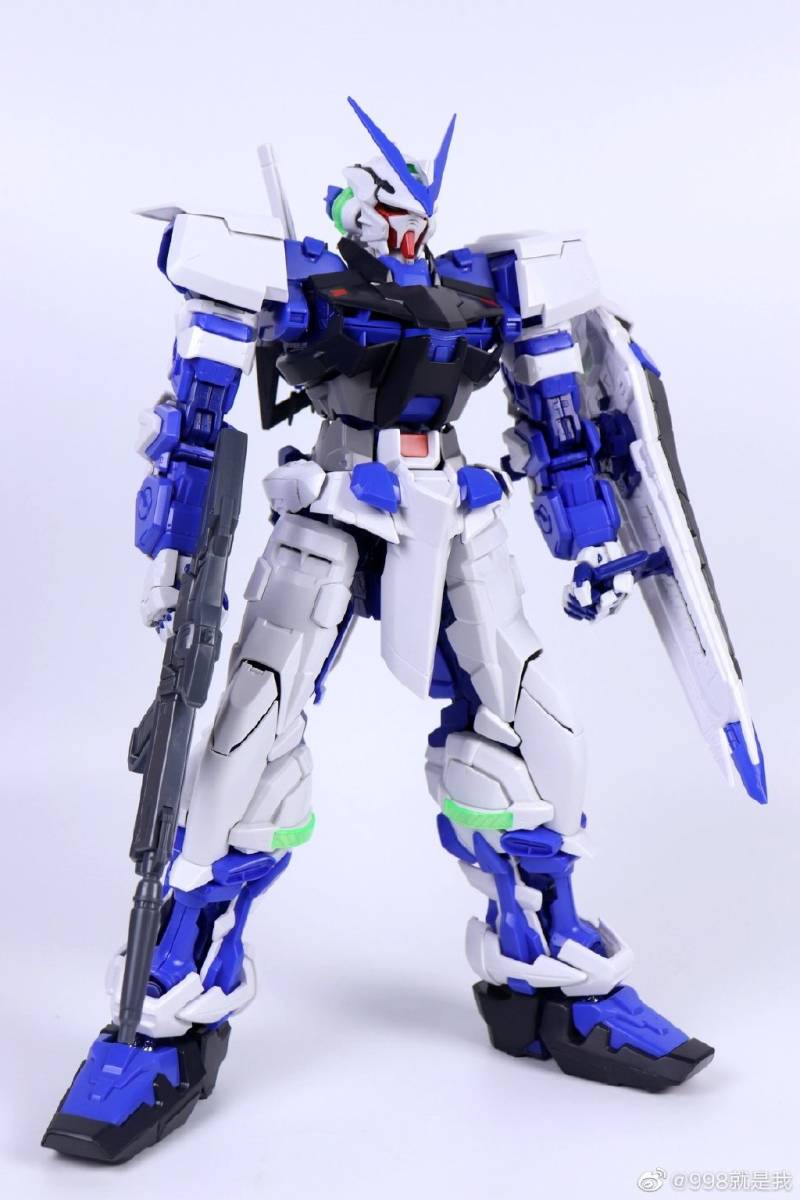 PG 1/60 ガンダムアストレイ ブルーフレーム PG 1/60 ガンダム