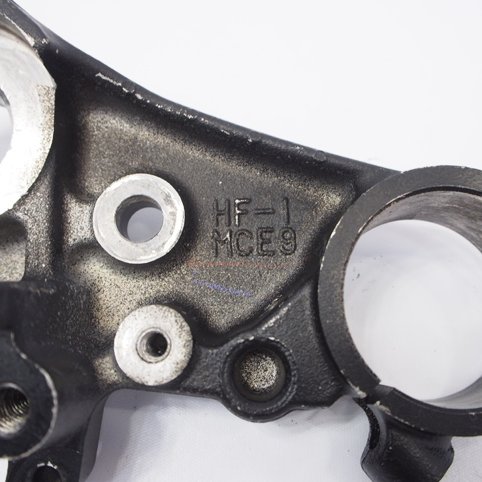 割れ無し!! CB400SF VTEC3 NC39 純正トップブリッジ ハンドルクラウン φ41mm MCE9 CB400SF - トップブリッジ ホンダ MY9A メルカリ