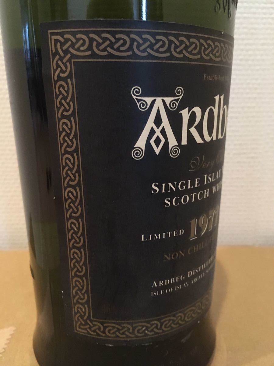 アードベック 1977 46% 700ml アードベック 1977 700ml 46度（ARDBEG 1977 70cl 46%） 古酒