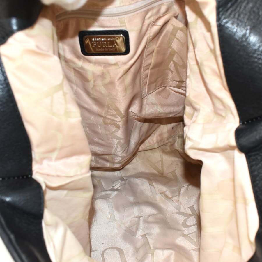 1円 ◆美品 FURLA フルラ トートバッグ ハンドバッグ ベル スタッズ ステッチエンボス レザー ブラック◆〇Bep トートバッグ レディース フルラ FURLA（エナメル ・ トートバッグ）のフリマアイテム一覧