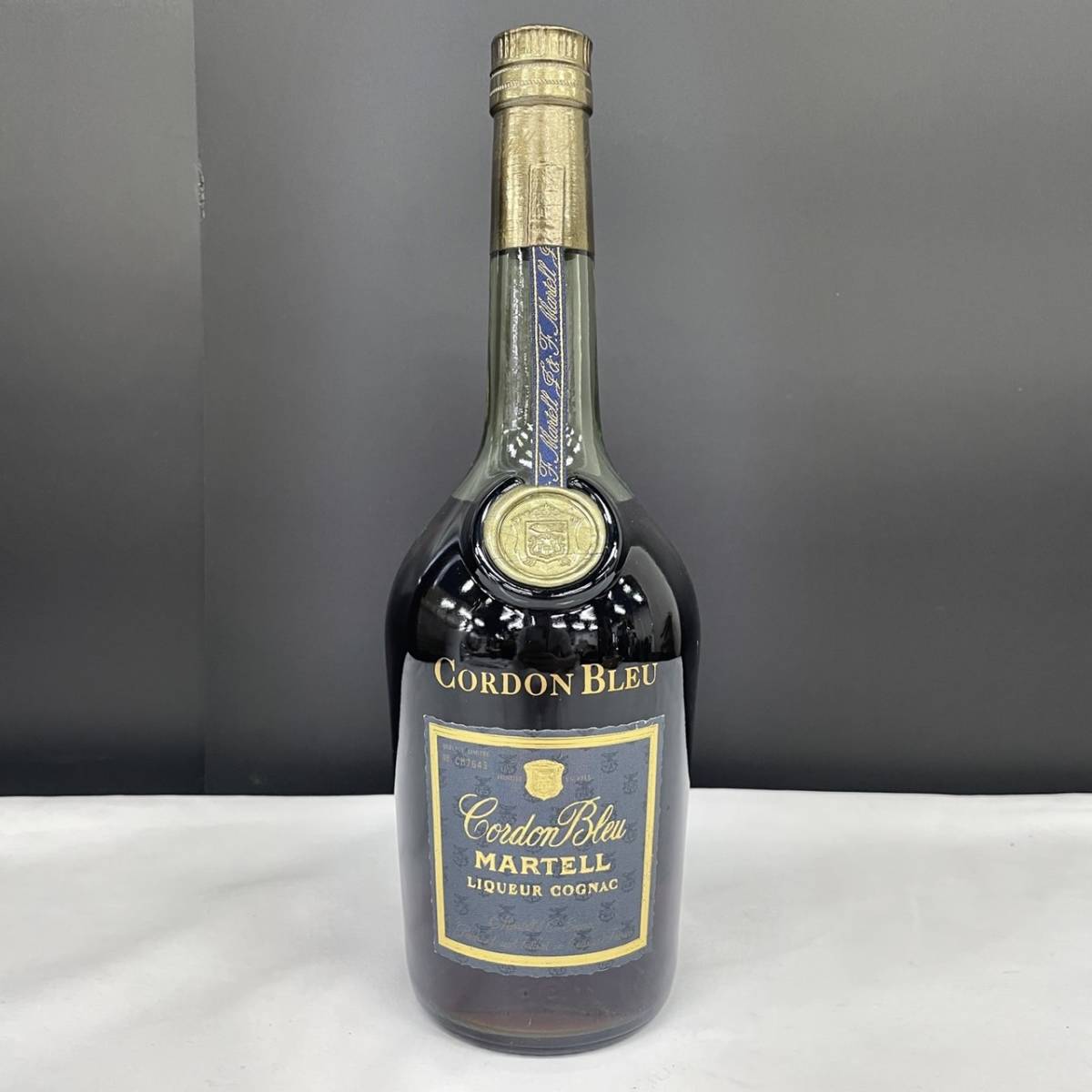 E10884(075)-606/TH8000 酒 MARTELL CORDON BLEU マーテル コルドン
