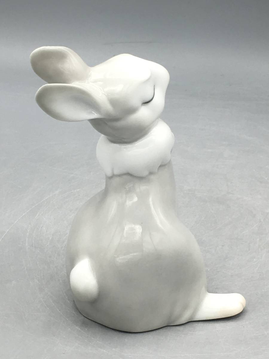 美品 LLADRO リヤドロ リスと木の実 陶器 置物 葉っぱ1枚欠 Squirrel