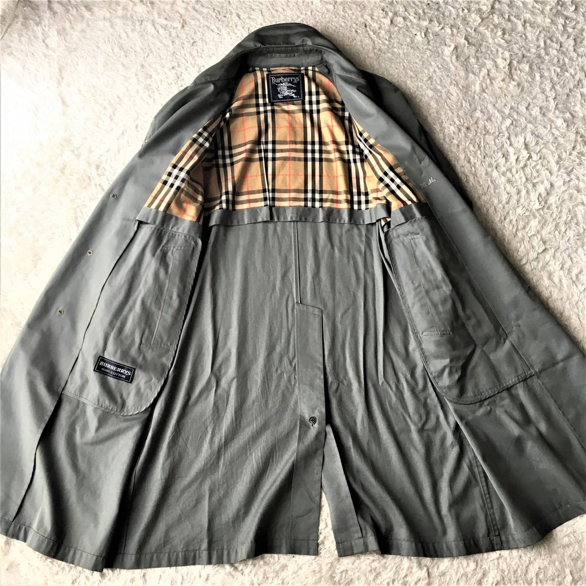 大人気，爆買い 別格圧巻!! BURBERRY ノバチェック 比翼仕立て 王道