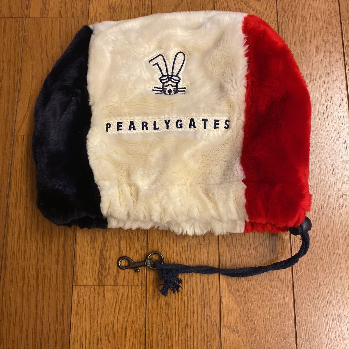 パーリーゲイツ PEARLY GATES アイアンヘッドカバー 安価にて出品