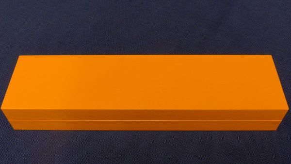 Q489☆[箱のみ]HERMES エルメスロゴ入 ブレスレット用空箱 化粧箱 幅23.5 
