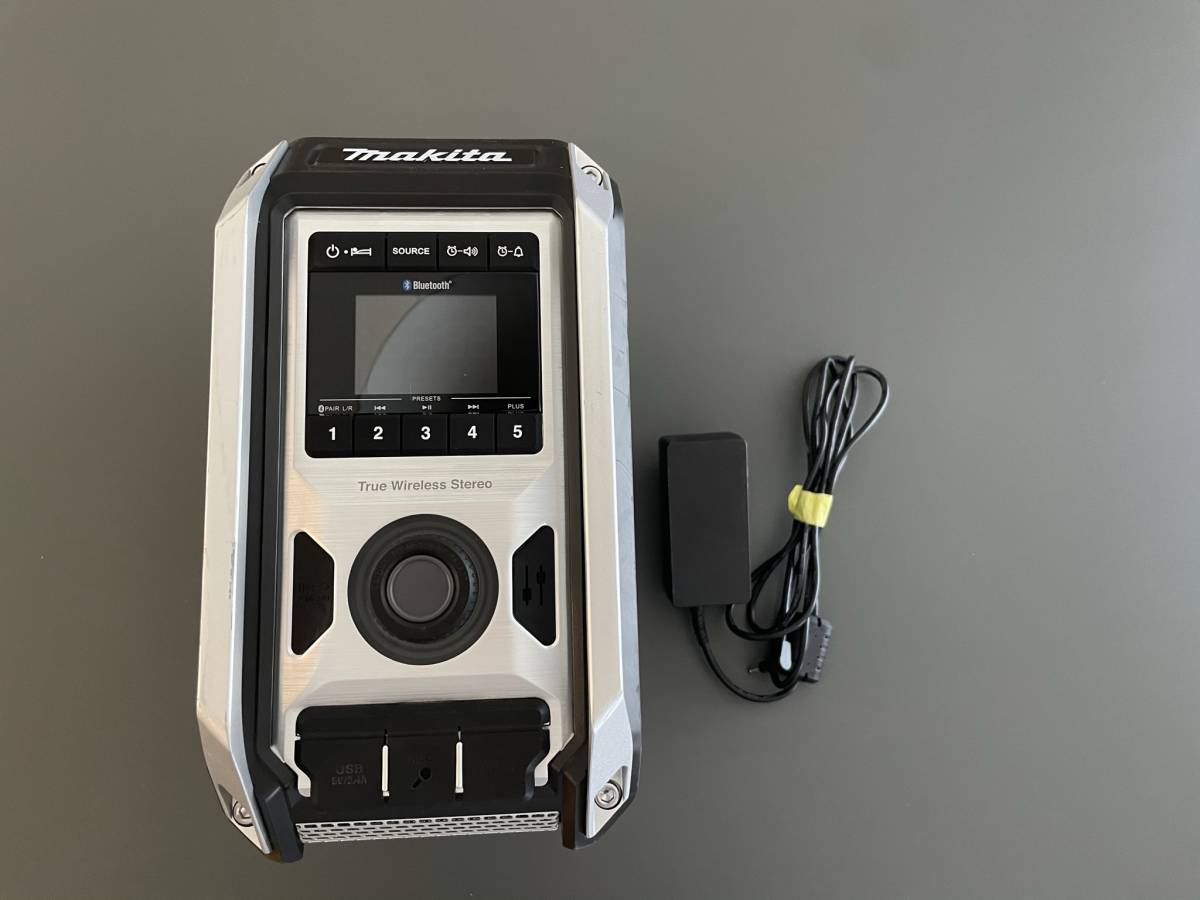 makita MR113 充電式ラジオ 工具 Bluetooth対応 ブラック 【公式 makita MR113 充電式ラジオ 工具 Bluetooth対応 ブラック 【公式