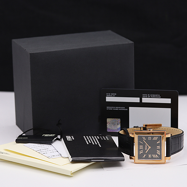 フェンディ 腕時計 2000G ・ FENDI（腕時計 稼働 Yahoo!オークション 1