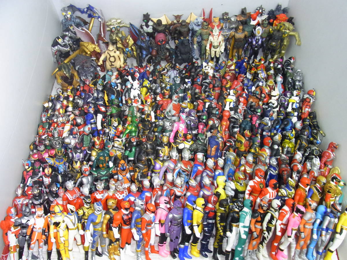 H□放出!! 1円～!! 仮面ライダー/ウルトラマン/戦隊ヒーロー/ゴジラ