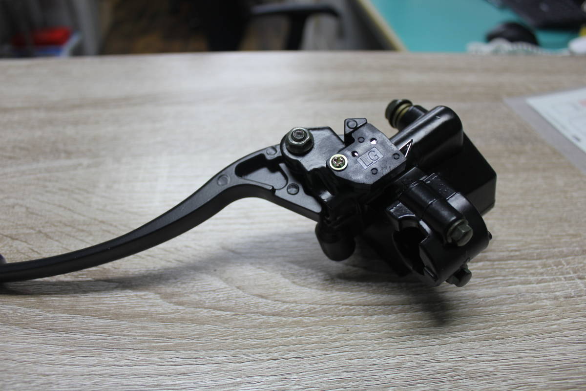 格安，新作 CBX風 マスターシリンダー 黒 GSX400E GSX400F インパルス GT380 CB1100 CB900F CB1300SF CB750F CB750K CBX1000 CBX550F XJR1300 GPZ900R