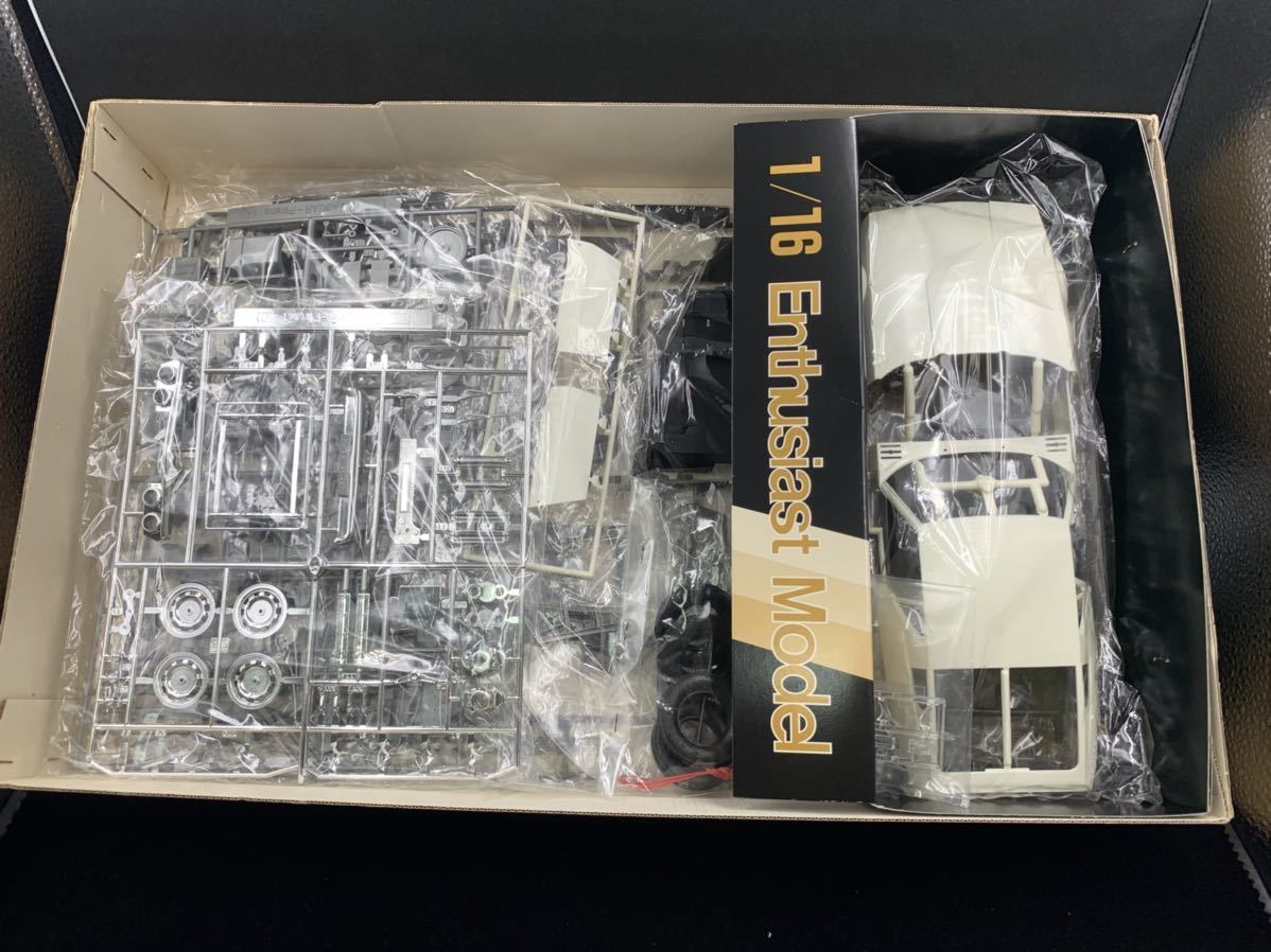 フジミ 1/16 ベルトーネ ジャガー ピラーナ 【未組立】 ベルトーネ ジャガー フジミ ベルトーネ・ジャガーピラーナフジミ1&frasl;16スケール ジャガーピラーナ・フジミ模型製・新品 ピラーナの落札