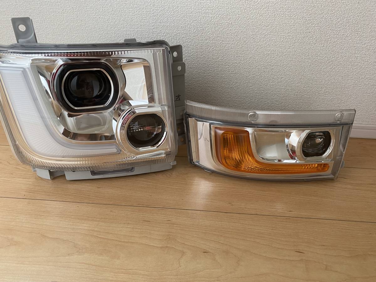 いすゞ フォワード ギガ 2連純正テール フルled加工 流れるウインカー 完成品 95 Off