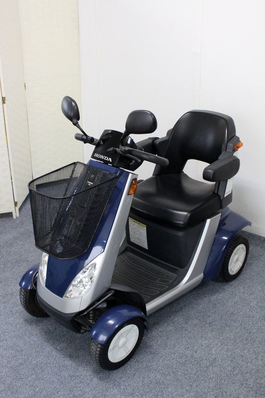 モンパル - Yahoo!オークション ホンダ 新型電動カート「モンパル