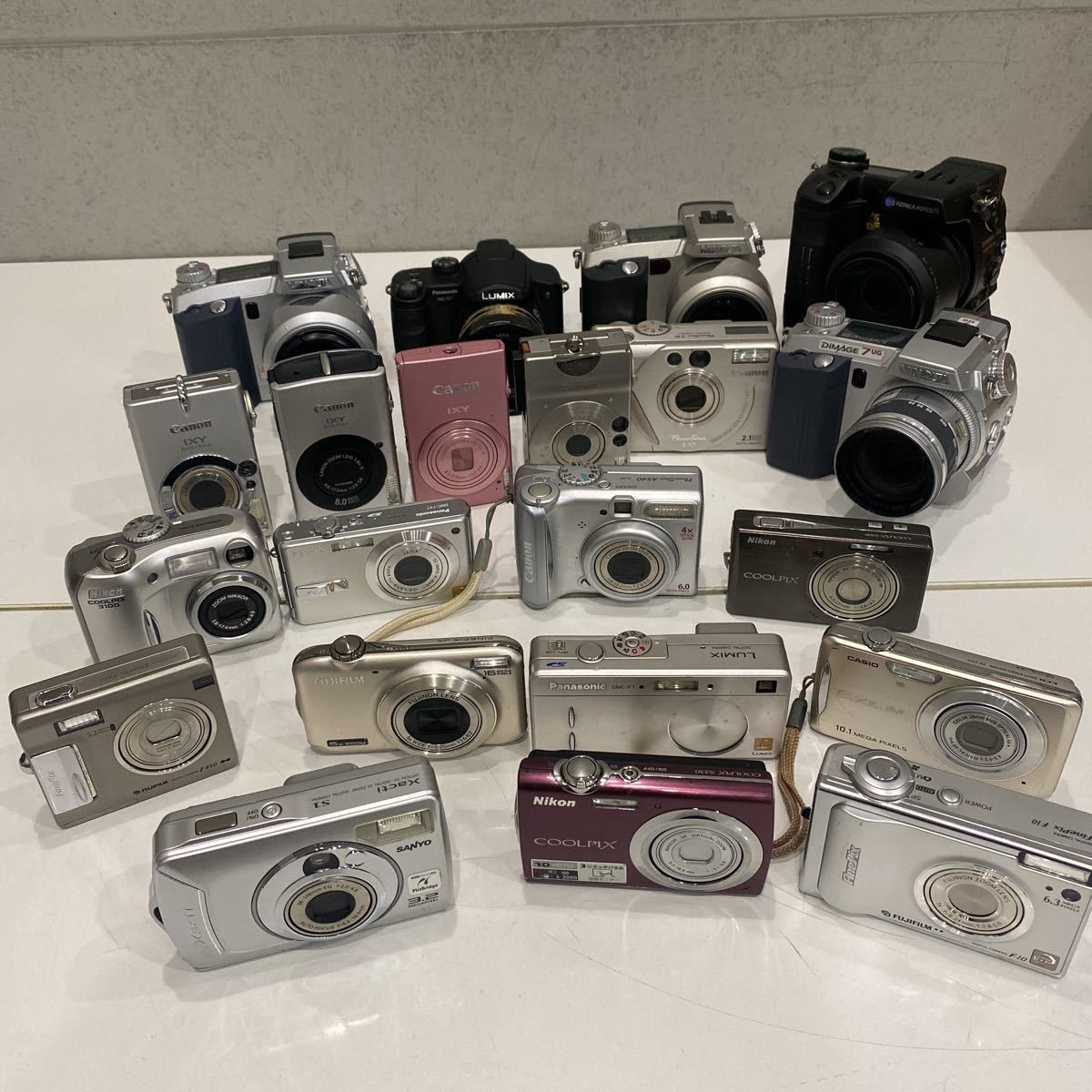 ☆デジタルカメラ まとめ 21台 Canon Nikon FUJIFILM LUMIX MINOLTA 
