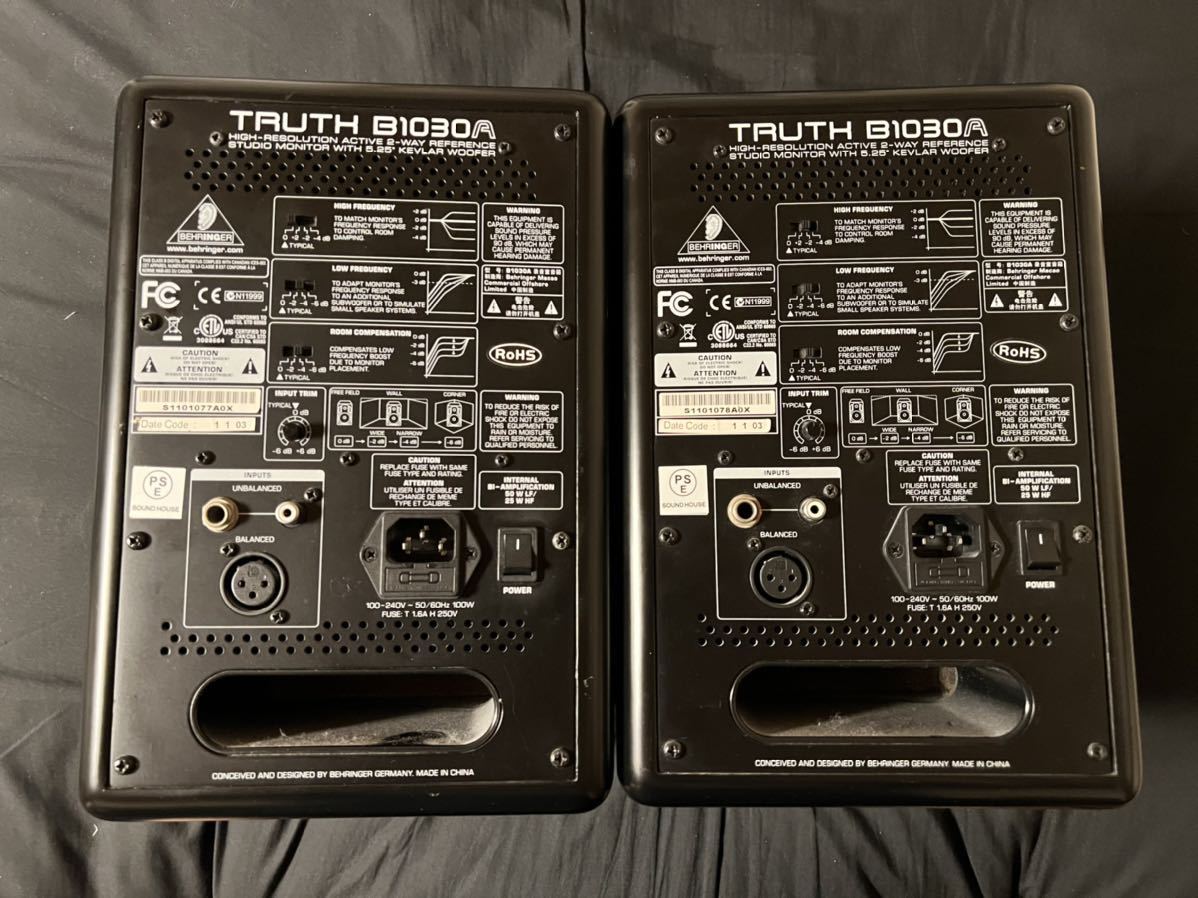 BEHRINGER B1030A TRUTH パワードモニタースピーカー ペア TRUTH