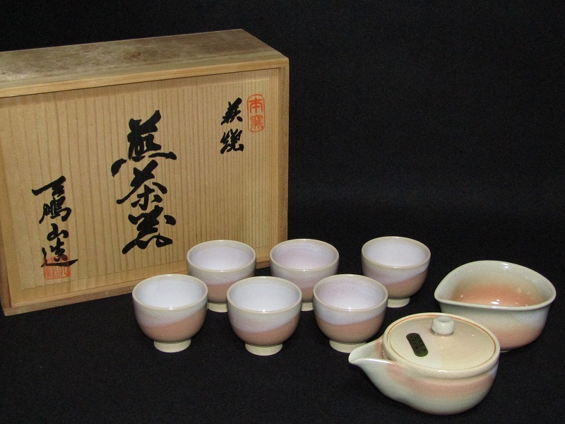 萩焼 小ぶり宝瓶/湯冷まし/煎茶碗(五客) 造形 煎茶道具☆★時代物★ 煎茶道具/煎茶器】 煎茶器セット 萩焼き 天龍窯 （湯のみ 6客・宝瓶