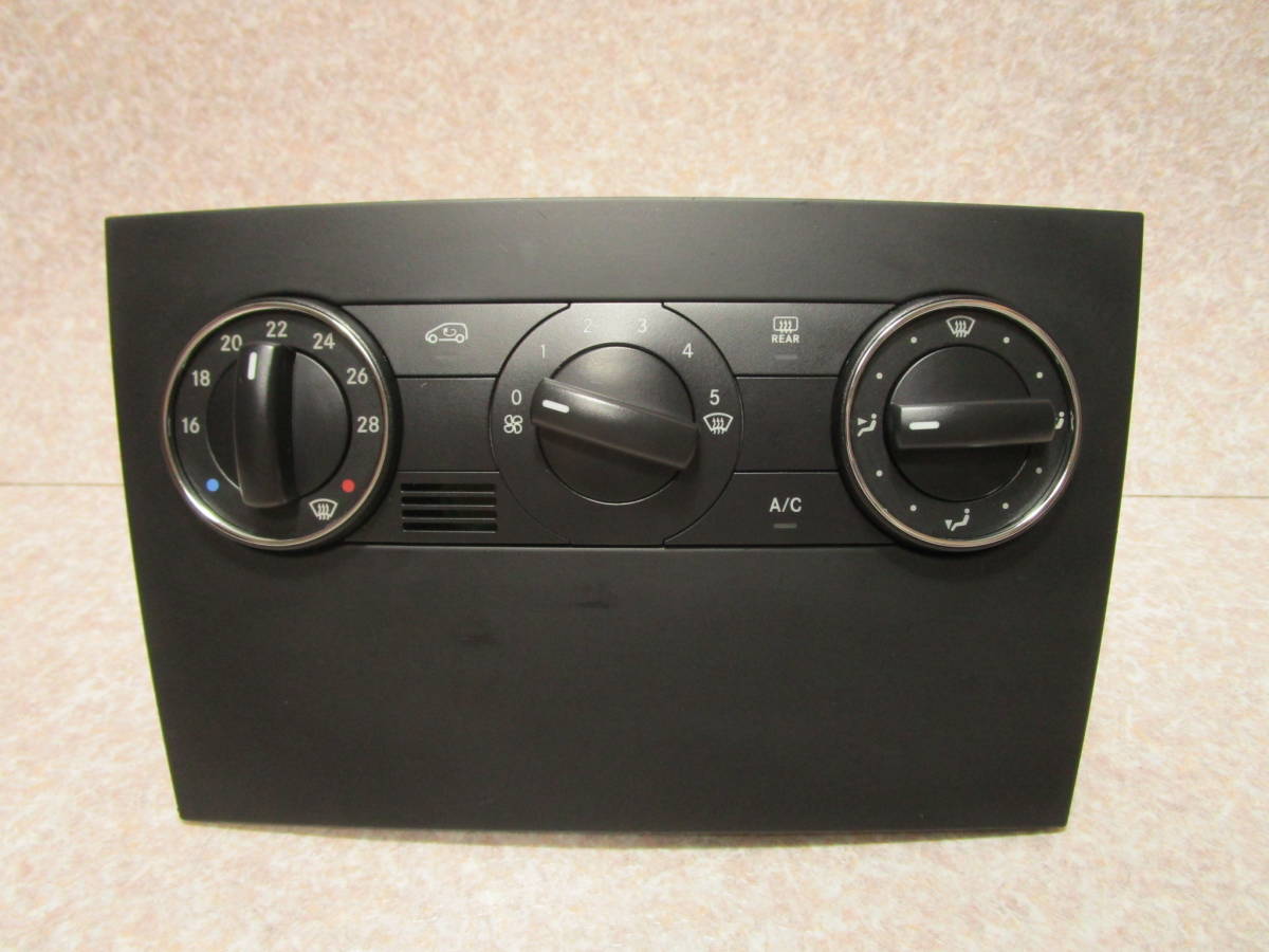 メルセデスベンツ Bクラス B170 W245 エアコンスイッチ A1698301985 パネル 245232 ◎点灯写真あり