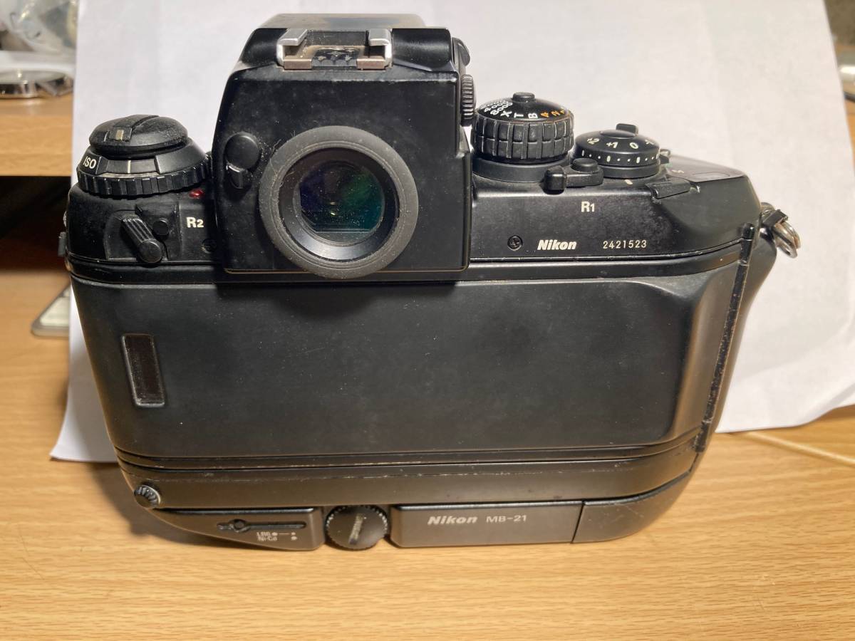 【ジャンク】 ニコン Nikon F4s 250万番台 5.15 ニコンF4s ジャンク品 Nikon ニコン F4 5.15 250万番台 カバー付