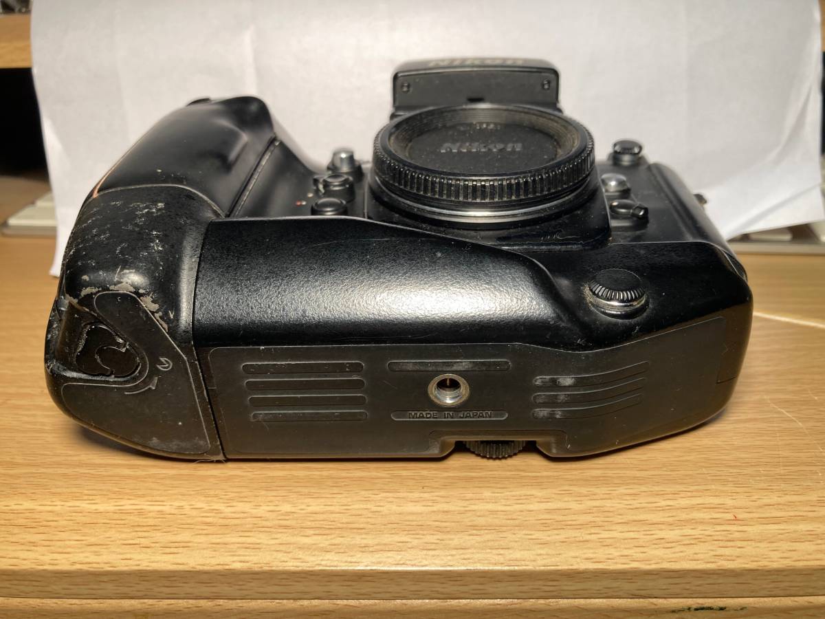 ニコンF4s ジャンク品 Nikon ニコン F4 5.15 250万番台 カバー付
