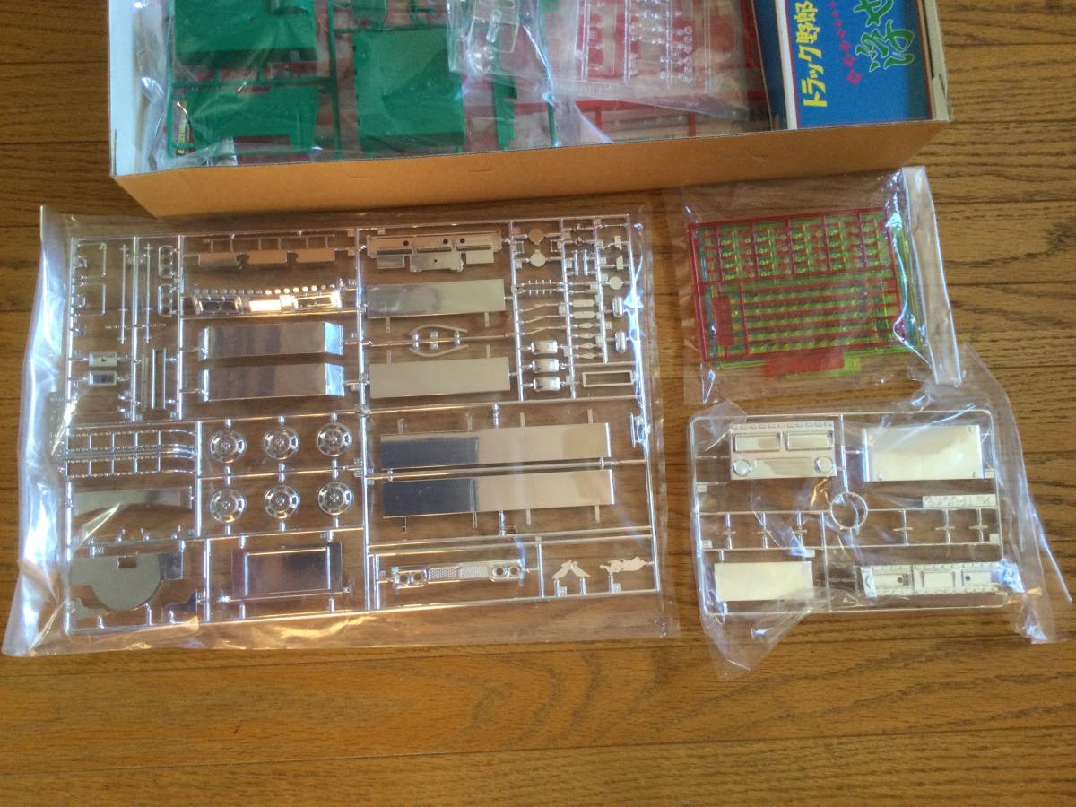 売り切り 1円スタート！当時物 希少 旧バンダイ 1／32トラック野郎