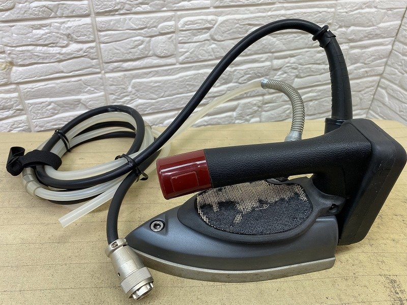 ☆直本工業 ナオモト バキューム式 アイロン仕上台 Q-ing FB-8S