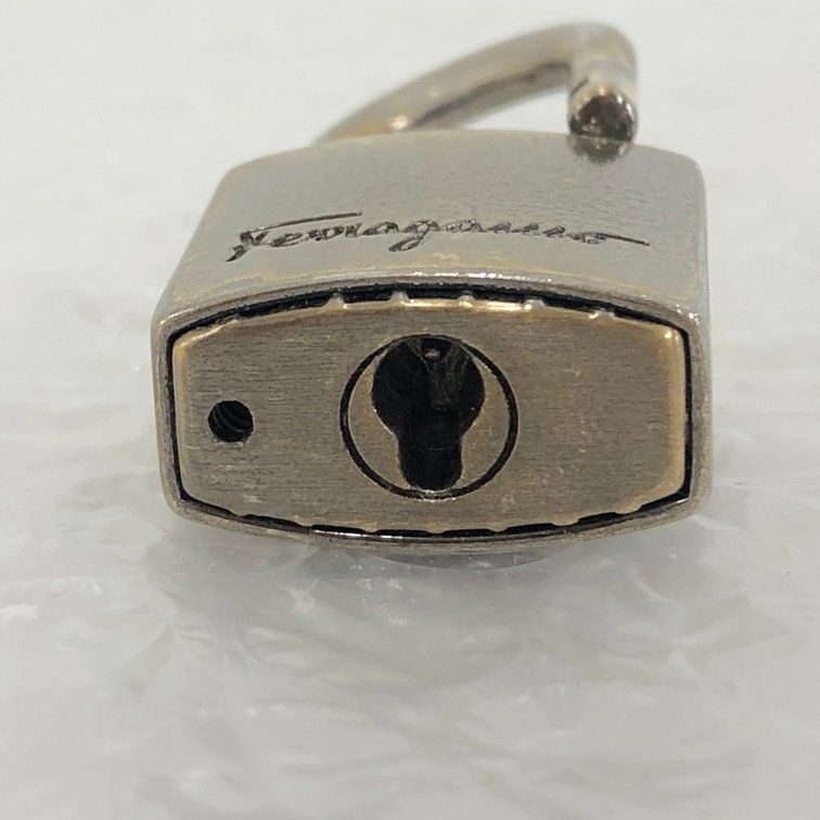 AGAV3014】Salvatore Ferragamo サルヴァトーレフェラガモ カデナ  