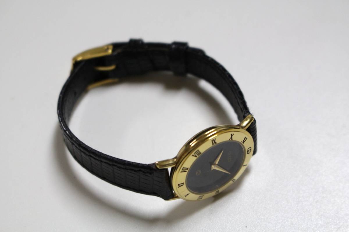 3000L グッチ - Gucci GUCCI ゴールド black Gem dial 3000l クォーツ 腕時計 レディース 黒 レディース腕時計 3000lの通販