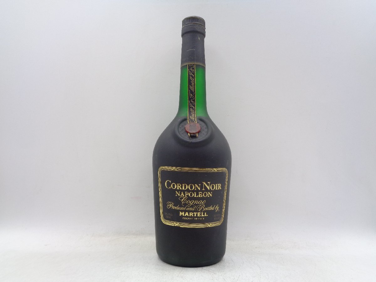 Cordon - Noir Martell Cognac Napoleon MARTELL CORDON Whisky