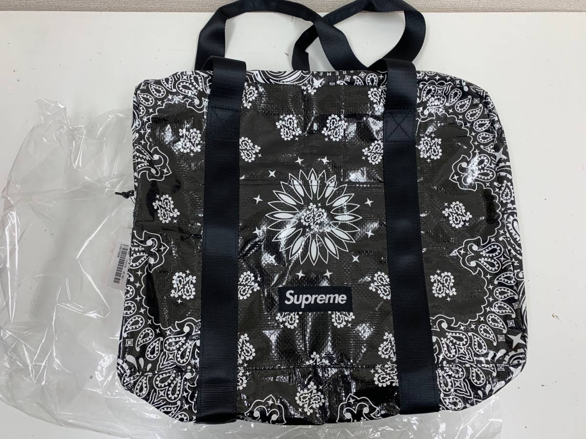 シュプリームバンダナTarp small Duffle Bag Supreme Bandana