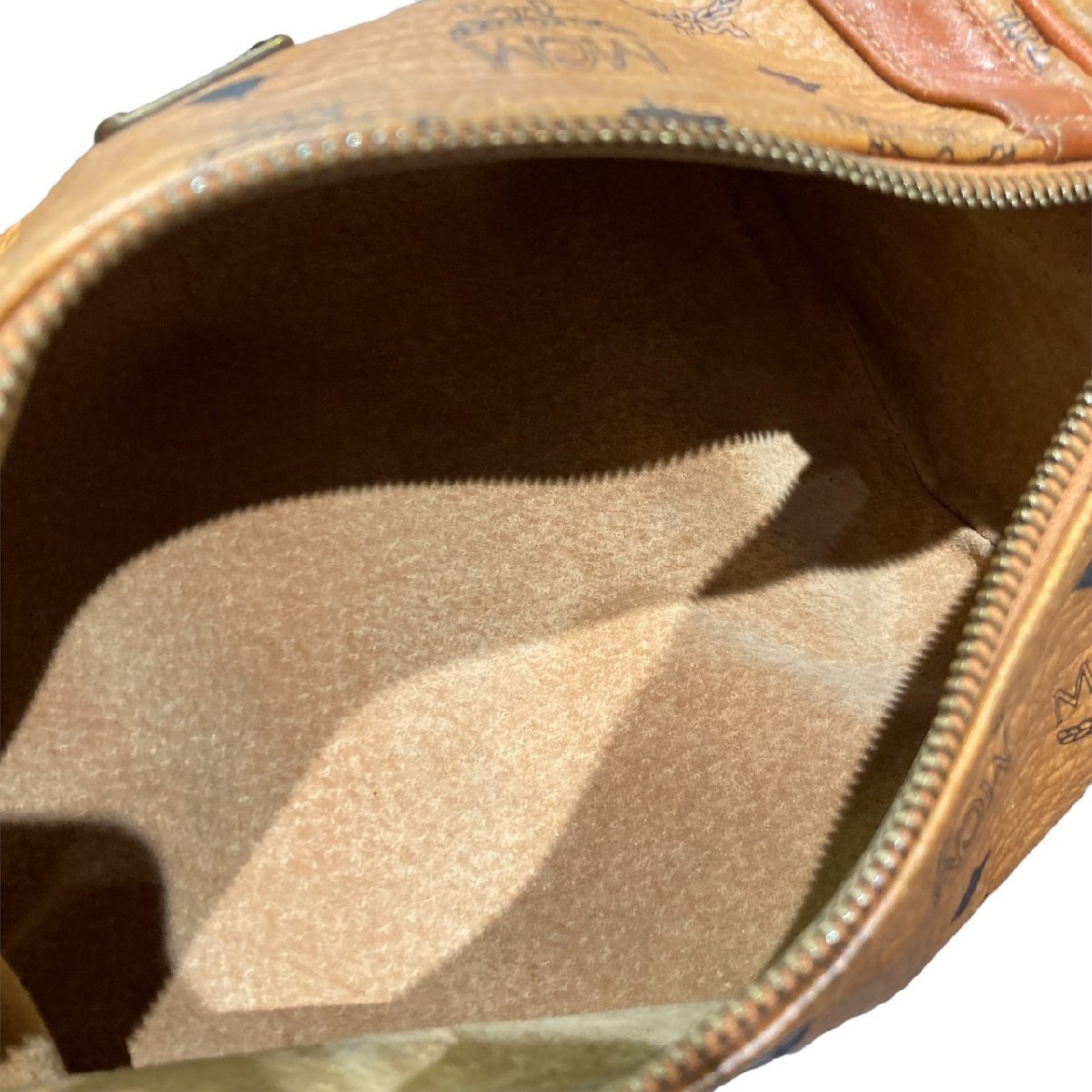 MCM エムシーエス ショルダーバッグ レザー ブラウン MCM エムシーエス