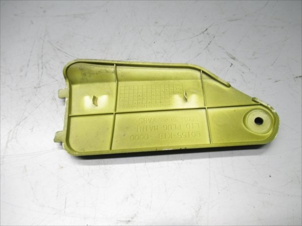 E1R4-0722 ホンダ PS250 サイドカウル フタ 点検口 純正品 【MF09‐120