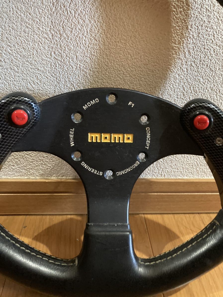 MOMO F1 コンセプト ステアリングホイール MOMO F1 Concept Steering