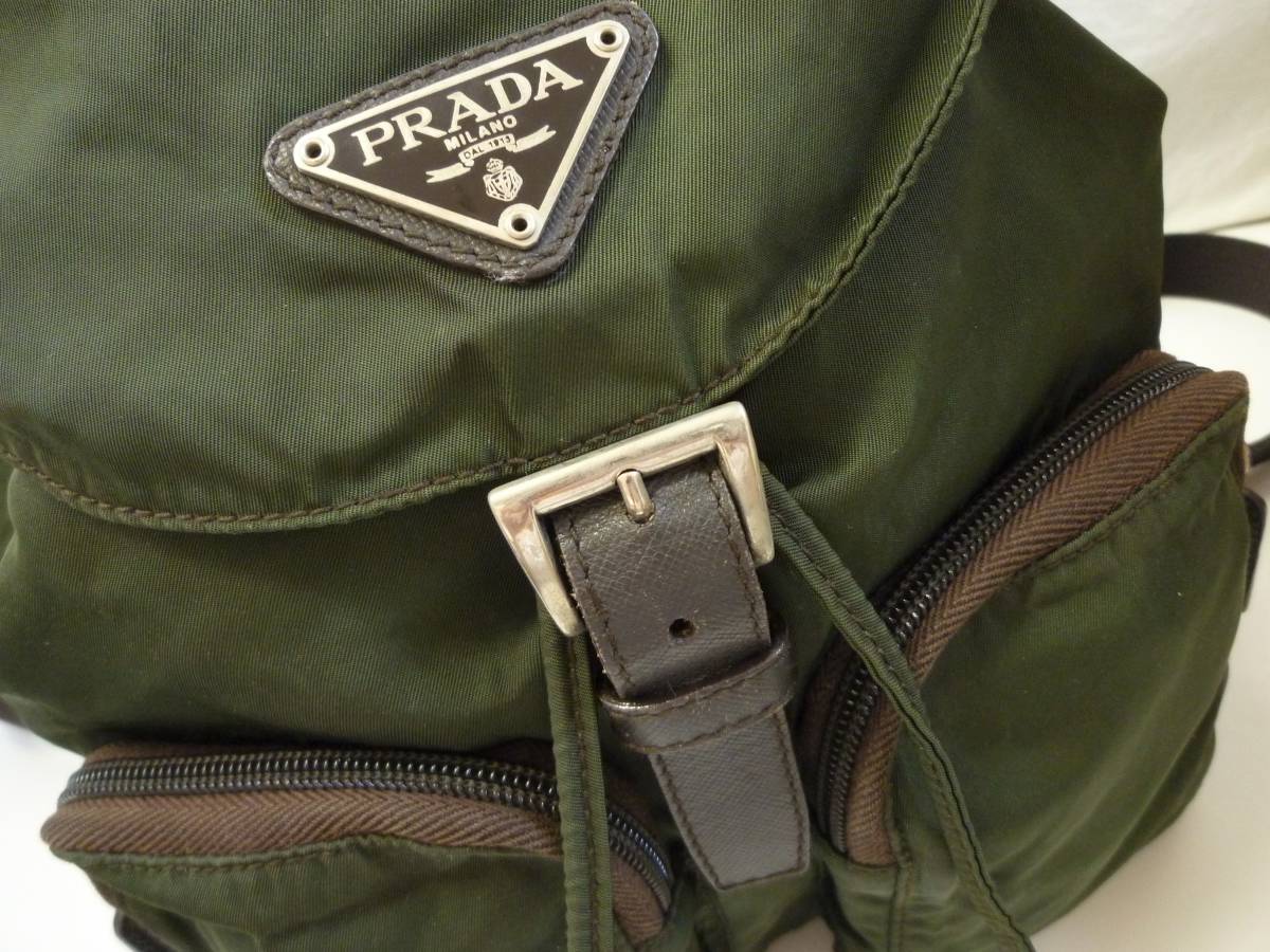 1円～!! PRADA プラダ 三角ロゴプレート ナイロン リュック リュックサック バッグ カーキ グリーン系 PRADA プラダ ナイロン 1円〜PRADA dD1070H PRADAプラダ”三角ロゴプレート”高密度ナイロンハンドバッグ