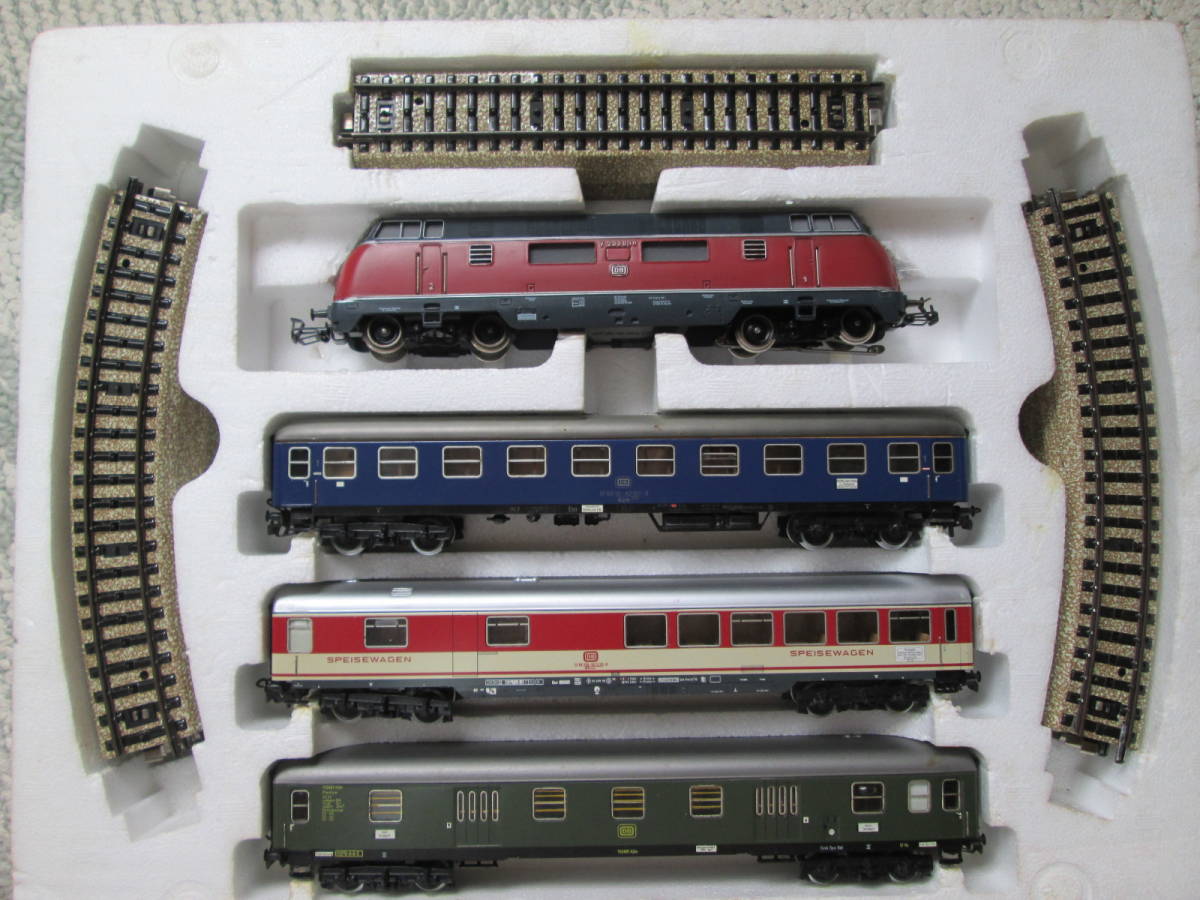 HO メルクリン V200型 ディーゼル機関車・客車・線路セット/MARKLIN 3122 V200 EXPRESS TRAIN WITH TRACK OVAL SET 鉄道模型 DB TEE 