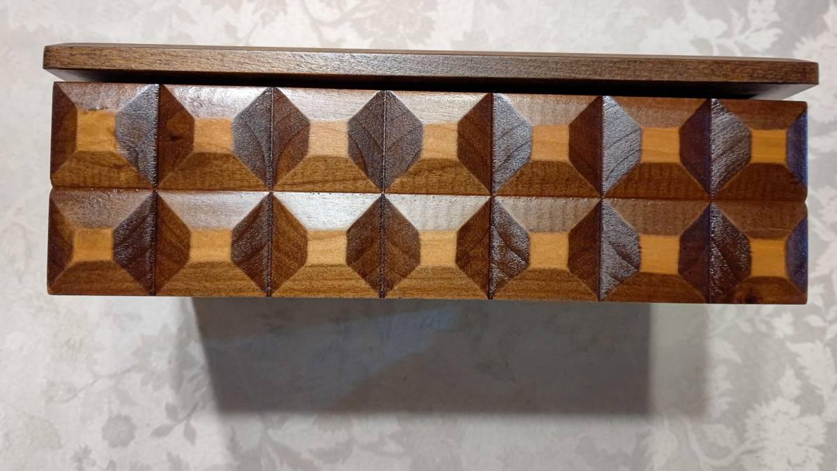箱根寄木細工 鏡付き 箱（23.3×13.2×7㎝） ハネ鏡 箱根寄木