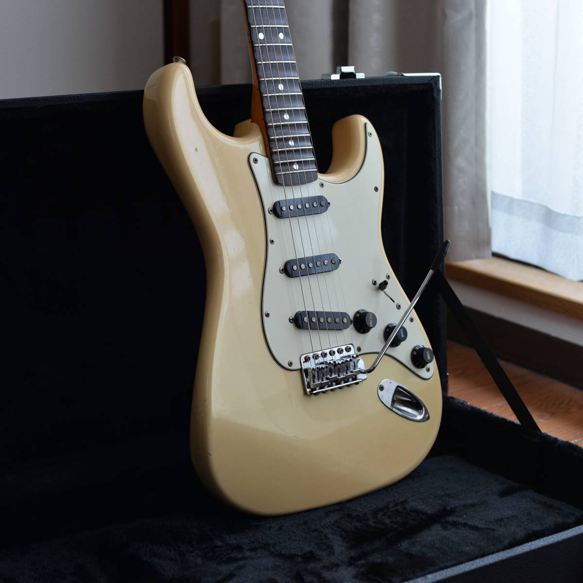 1985 Fender Japan ST-72-65 (Ritchie Blackmore スキャロップ
