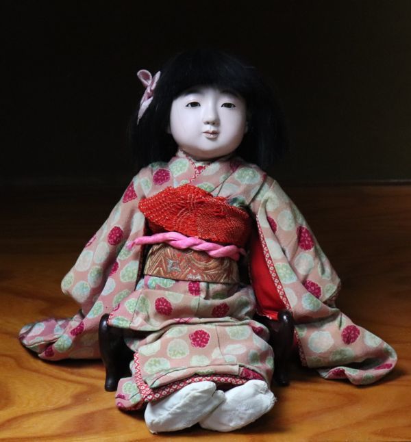 市松人形 女の子 古そうなかわいい女の子の市松人形 日本人形 n709(市松人形)｜売買され