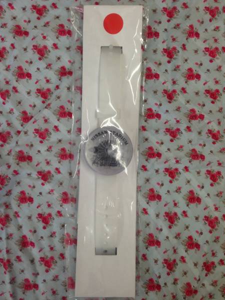 東方神起　日産　腕時計型ペシャルグッズ　リストバンド未使用_1