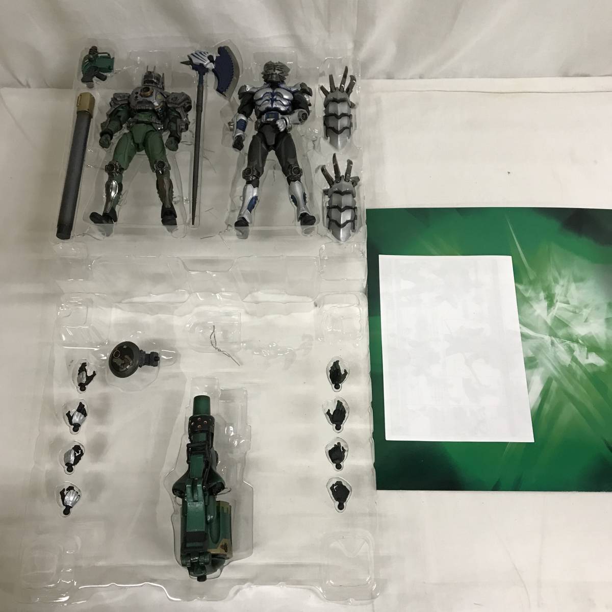 Ol194 4点セット 開封品 バンダイ S I C 仮面ライダー龍騎 王蛇 ナイト 王蛇 ゼロ リュウガ ゾルダ タイガ 仮面ライダー龍騎 売買されたオークション情報 Yahooの商品情報をアーカイブ公開 オークファン Aucfan Com