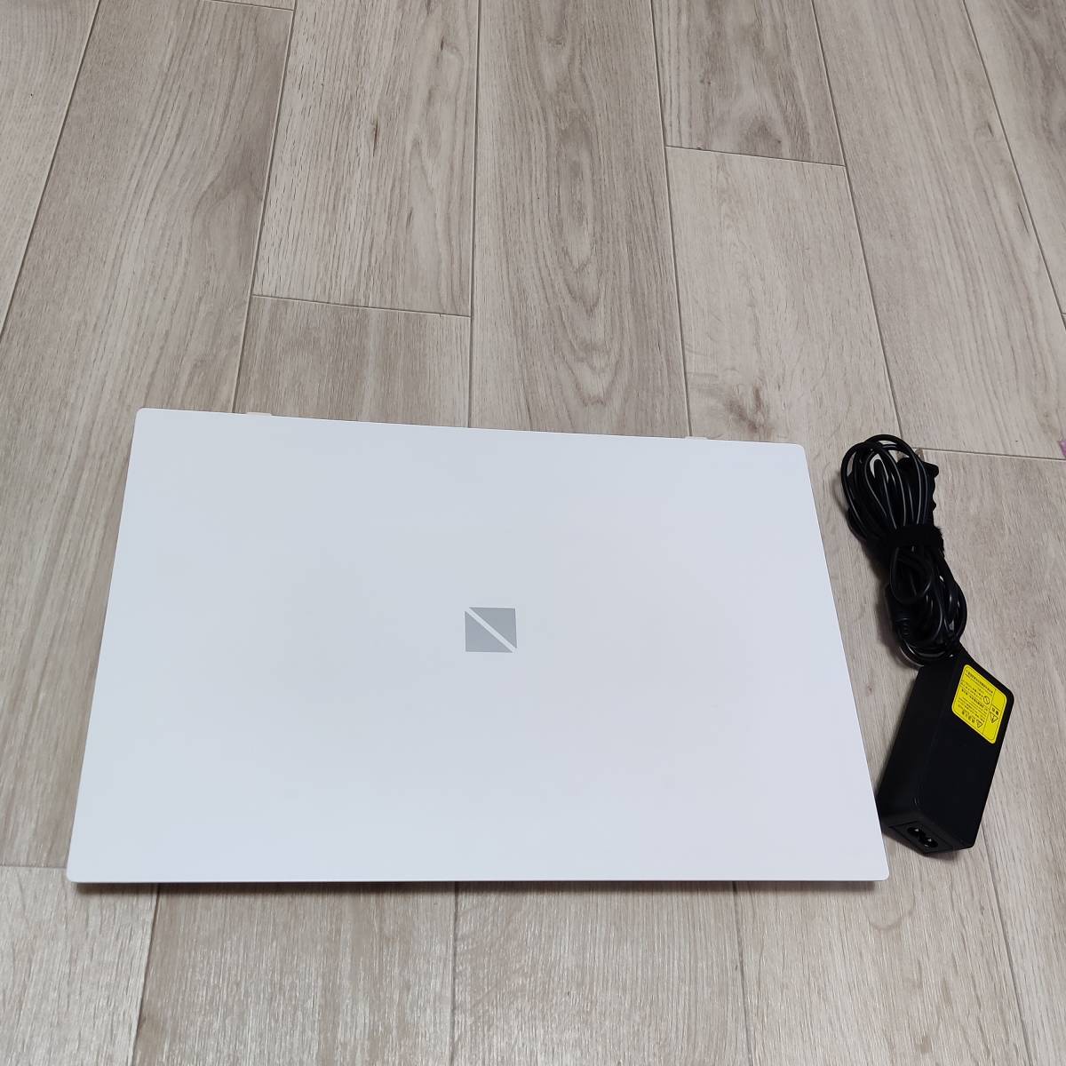 N15 NEC LAVIE - PC-N1515CAW-P4 インテル N1515⁄CAW-P4 〔中古〕LAVIE PC-