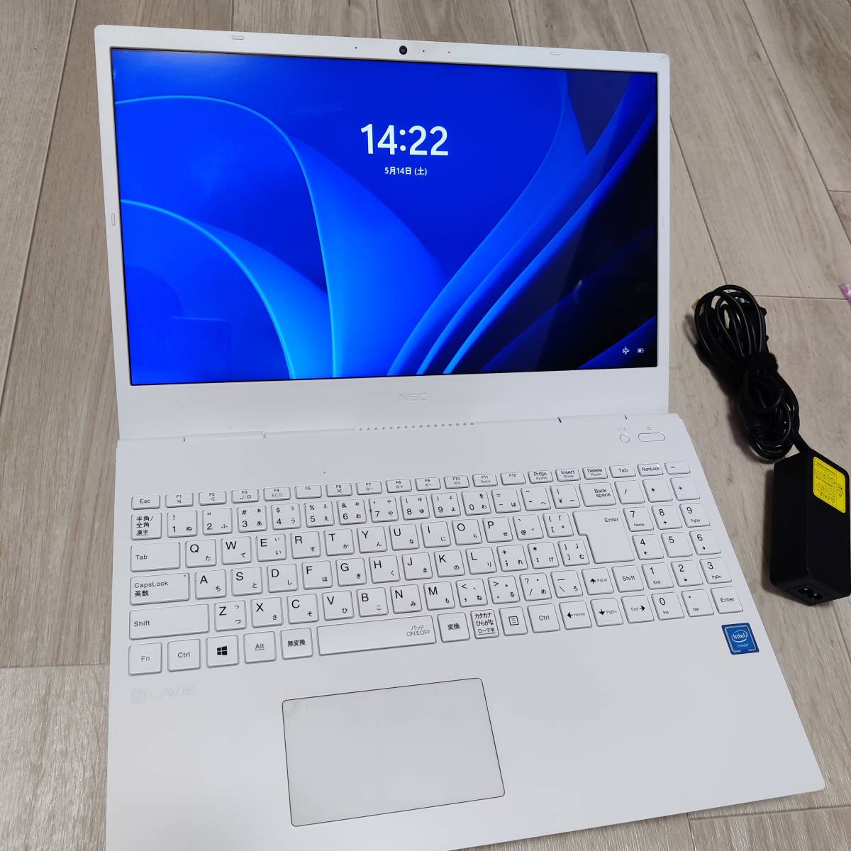 N15 NEC LAVIE - PC-N1515CAW-P4 インテル N1515⁄CAW-P4 〔中古〕LAVIE PC-