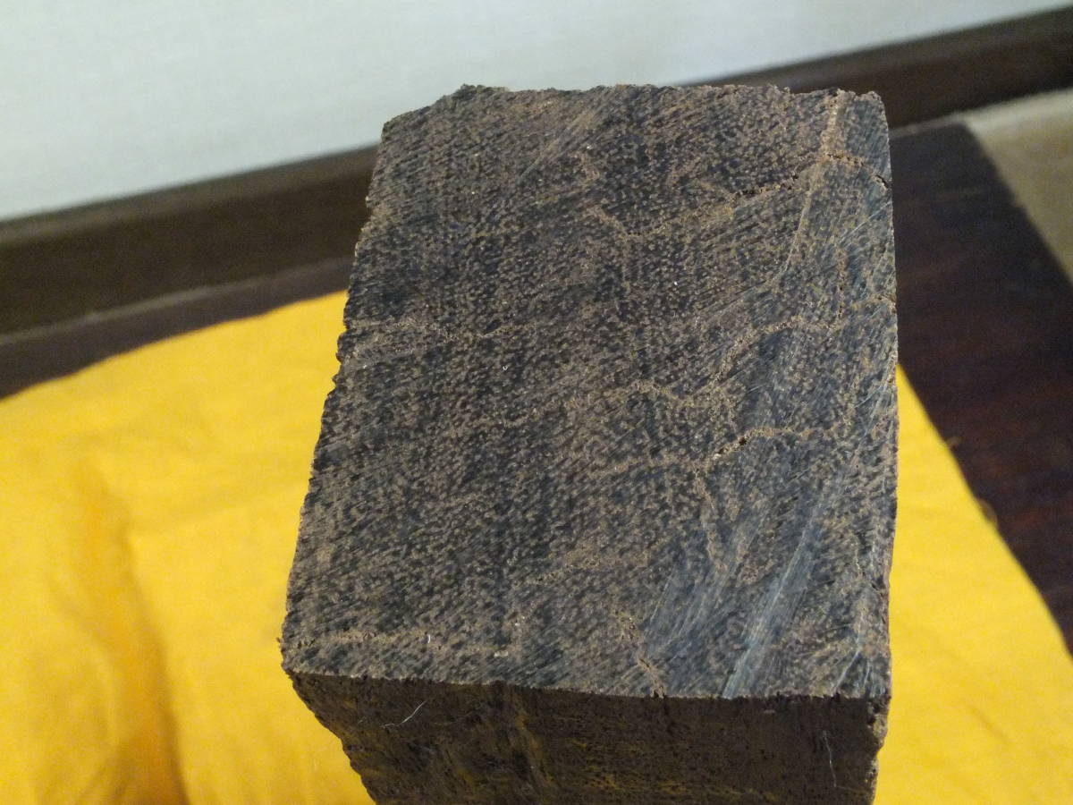 沈香 | 旧家蔵出し沈水香木145.84g(伽羅沈香白檀)お香⁄茶道具⁄茶道具